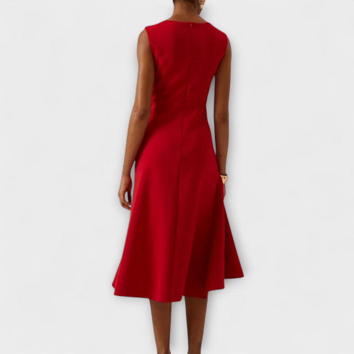 Amanda – Sophisticated Midi Dress