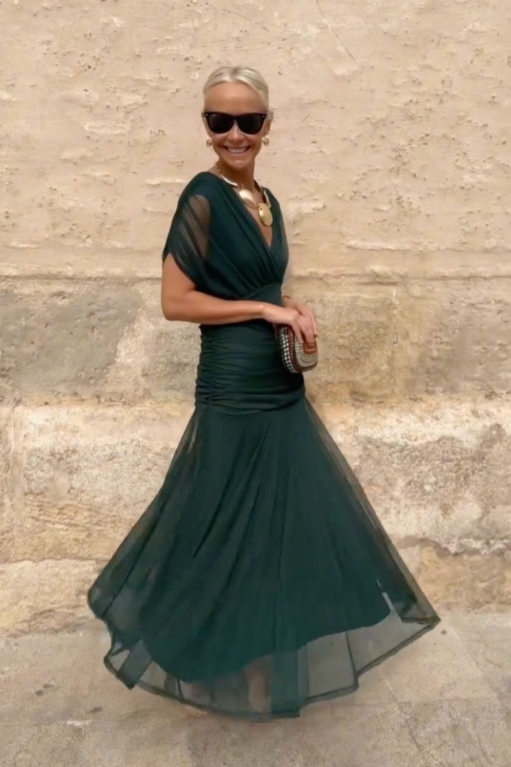 Joan – Elegant Maxi Evening Robe