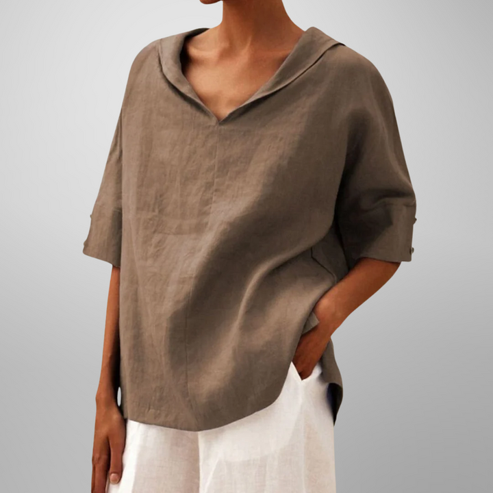 Emma – Relaxed V-Neck Top
