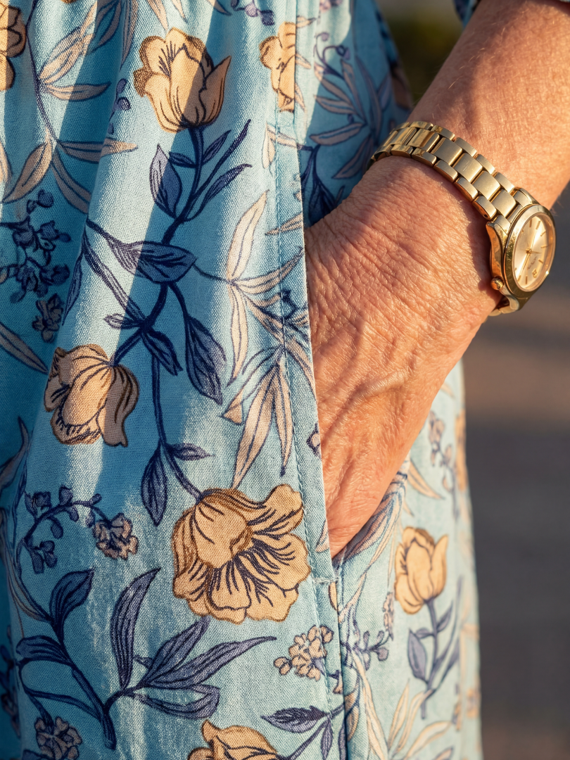 Jacqueline – Floral Midi Dress