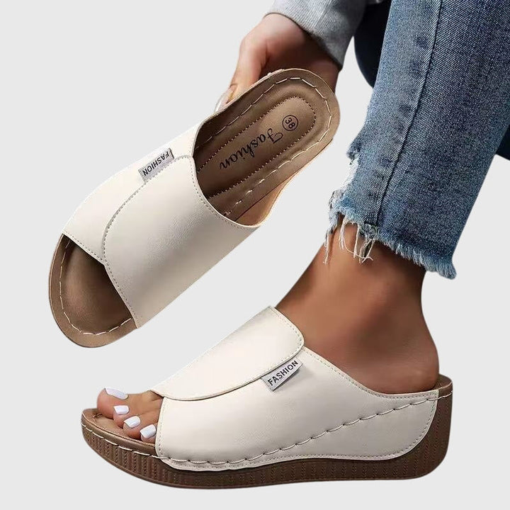 Chloe – Classic Comfort Walking Sandals