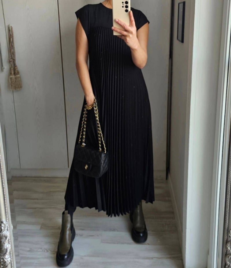 Karen – Timeless Comfort Dress