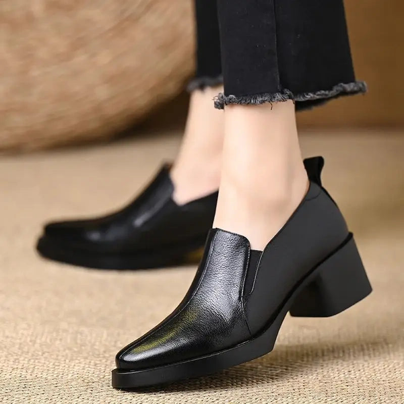 Russell – Elegant Comfort Shoes
