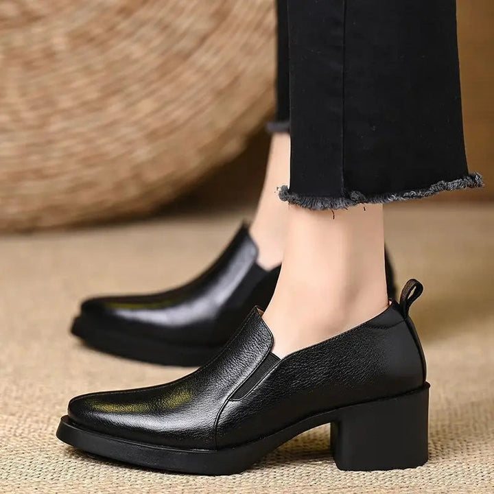 Russell – Elegant Comfort Shoes