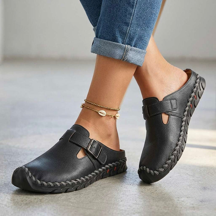 Brenda – Buckle Clogs