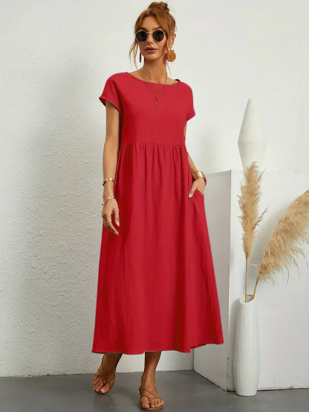 Ruth – Elegant Midi Fluid Dress