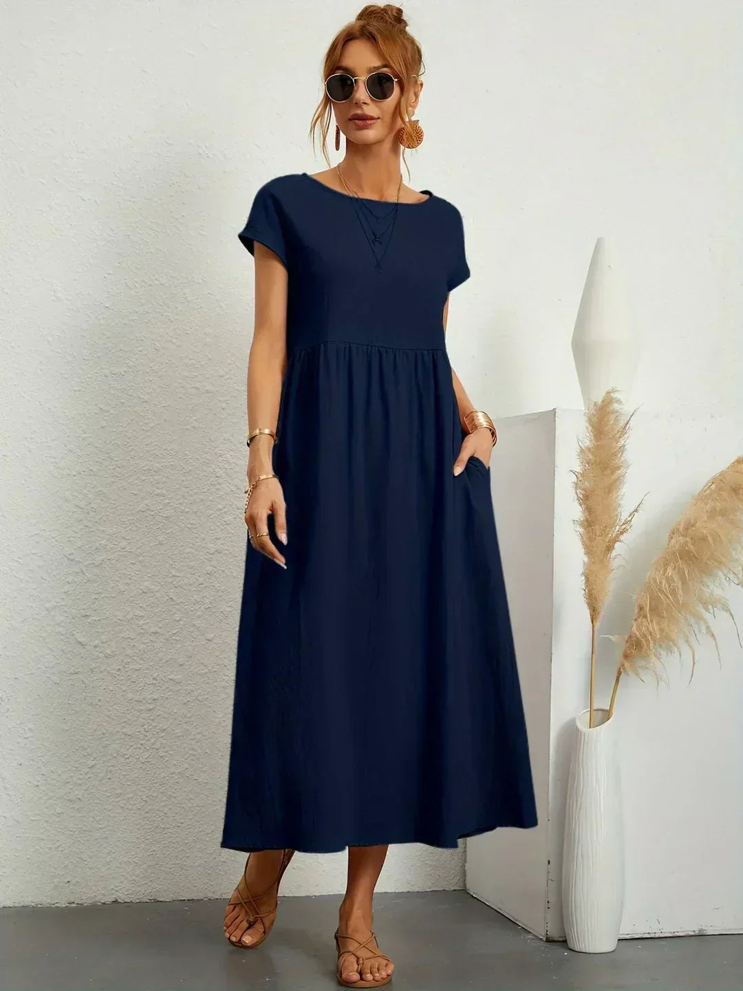 Ruth – Elegant Midi Fluid Dress