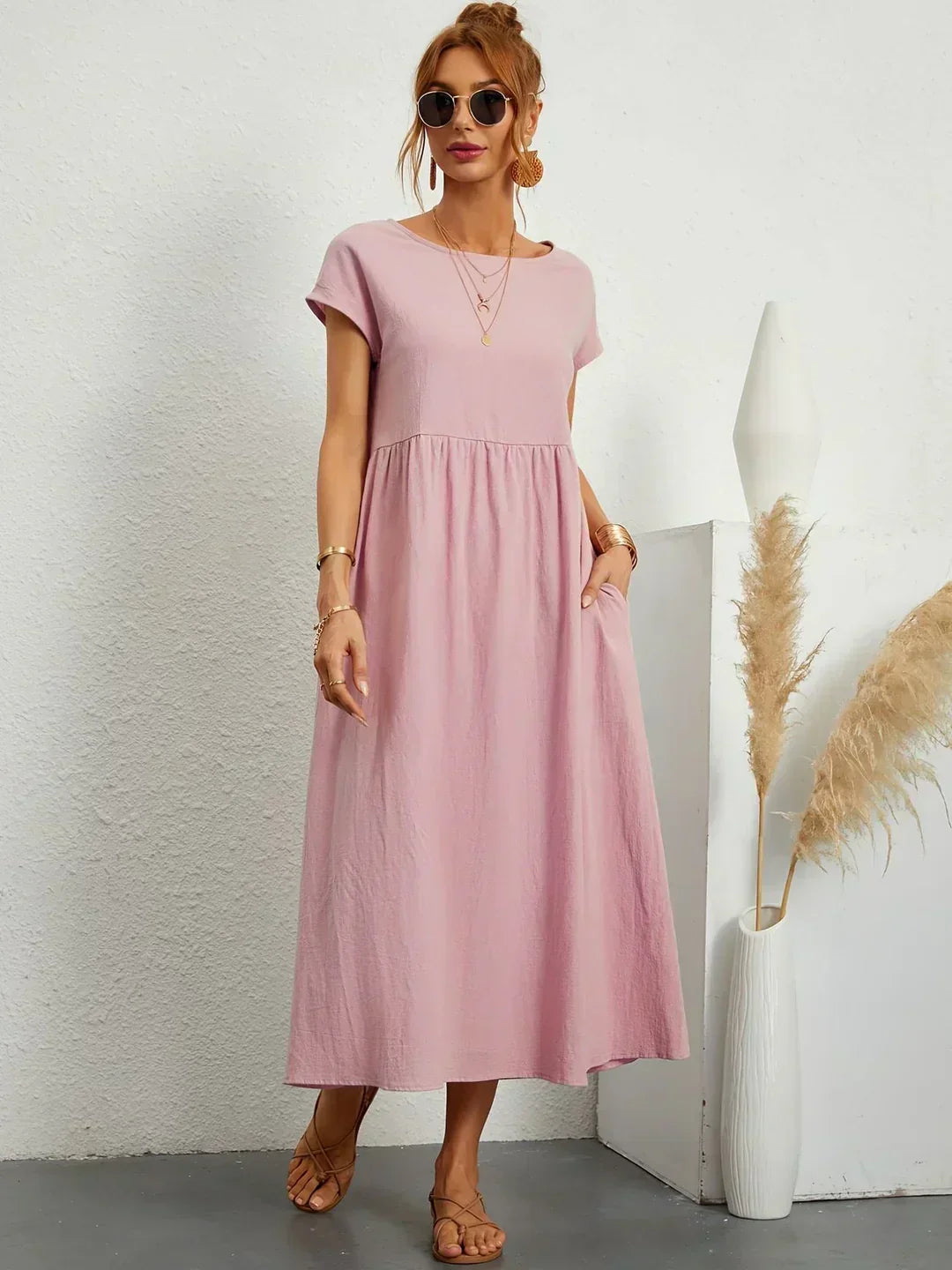 Ruth – Elegant Midi Fluid Dress