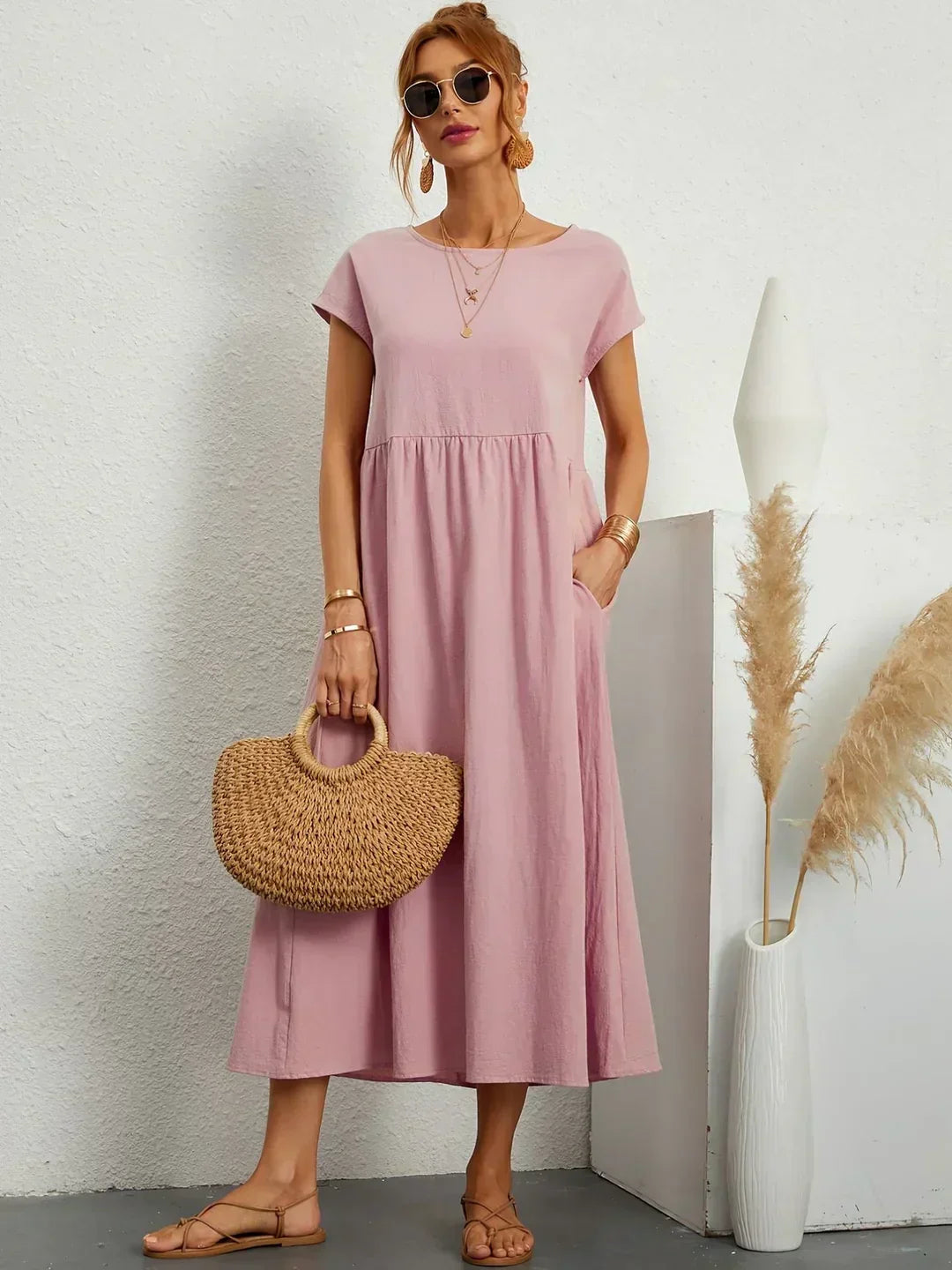 Ruth – Elegant Midi Fluid Dress