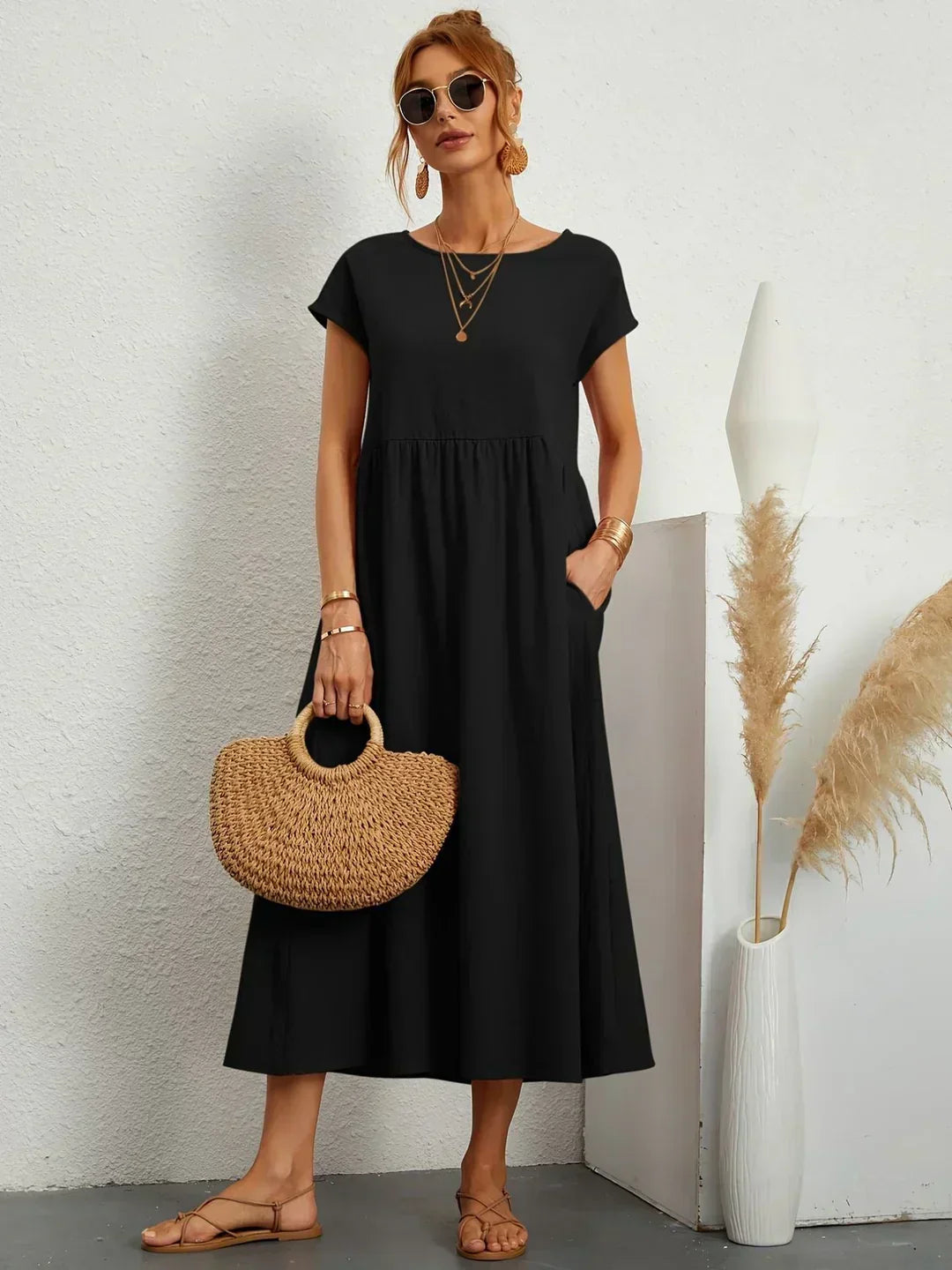 Ruth – Elegant Midi Fluid Dress
