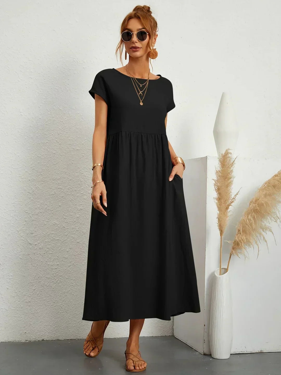 Ruth – Elegant Midi Fluid Dress