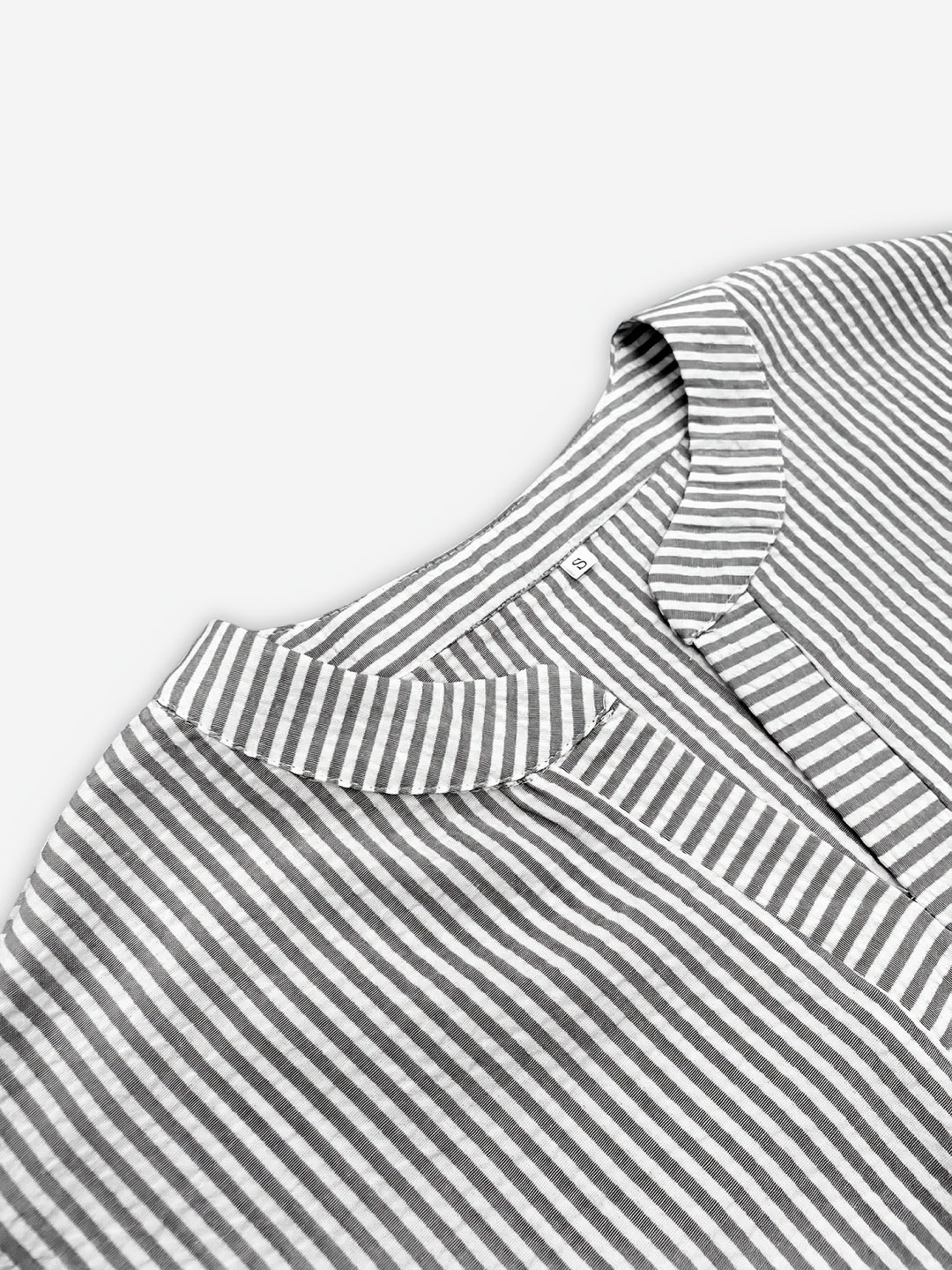 Emma – Summer Striped V-Neck Dress
