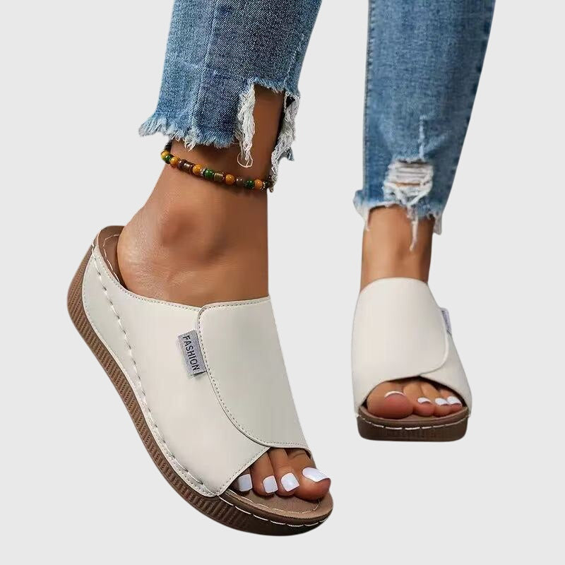 Chloe – Classic Comfort Walking Sandals