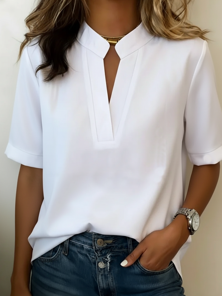 Christine – Elegant Refined Blouse