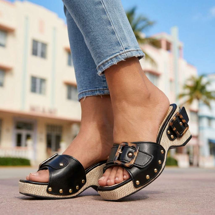 Judy – Buckle Slides