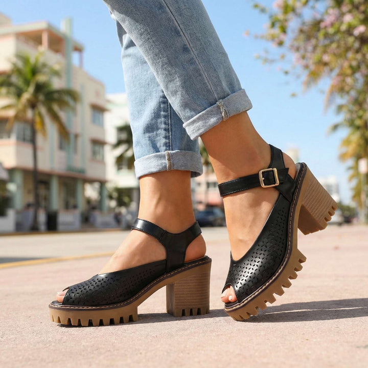Elizabeth – Sandal Heels