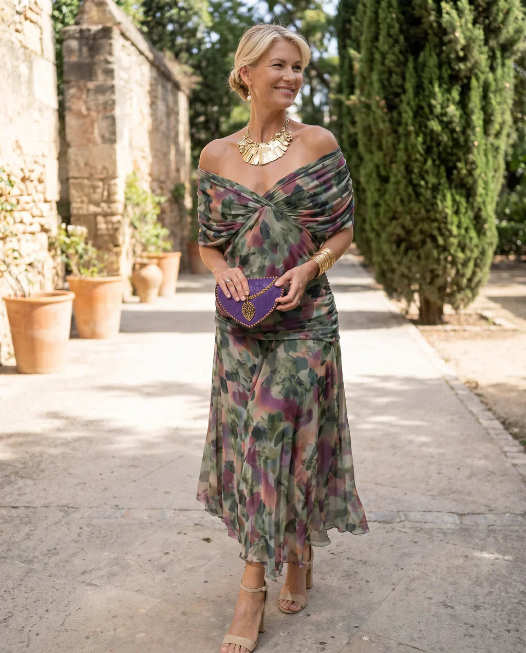 Dorothy – Elegant V-Neck Dress