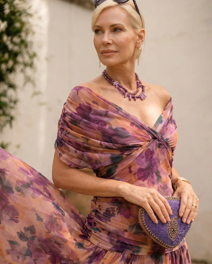 Dorothy – Elegant V-Neck Dress