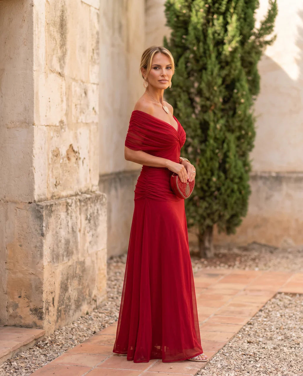 Dorothy – Elegant V-Neck Dress