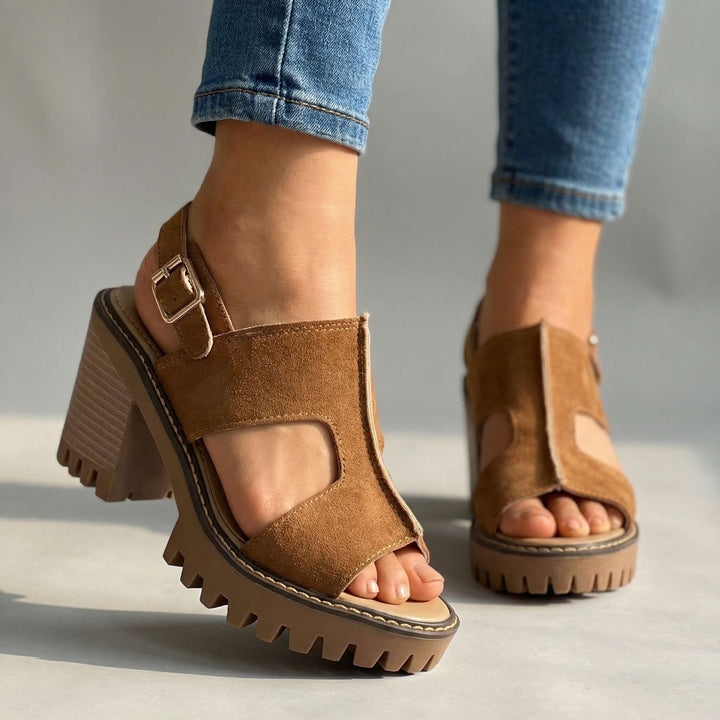 Donna – Strap Heels