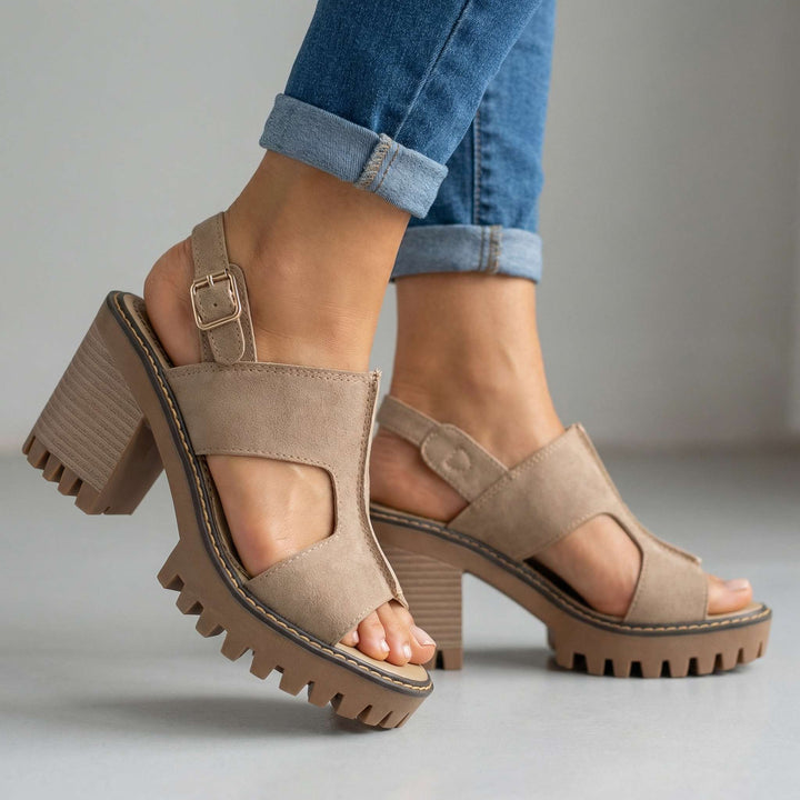 Donna – Strap Heels