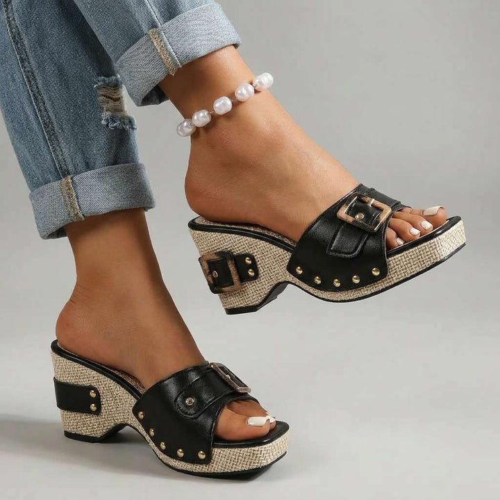Judy – Buckle Slides