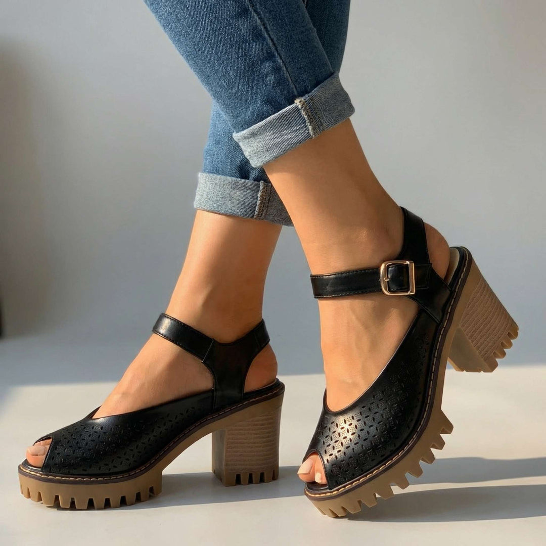 Elizabeth – Sandal Heels