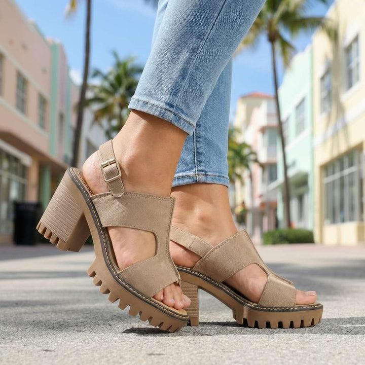Donna – Strap Heels