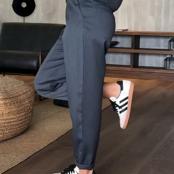 Betty – Elegant Striped Trousers
